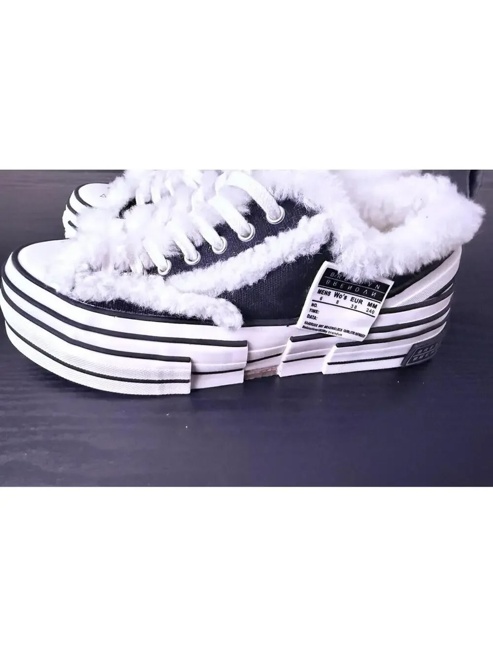 BRENDVN By BRENDVN Faux Fur Lined Canvas Sneakers Black White Comfort US Women 8